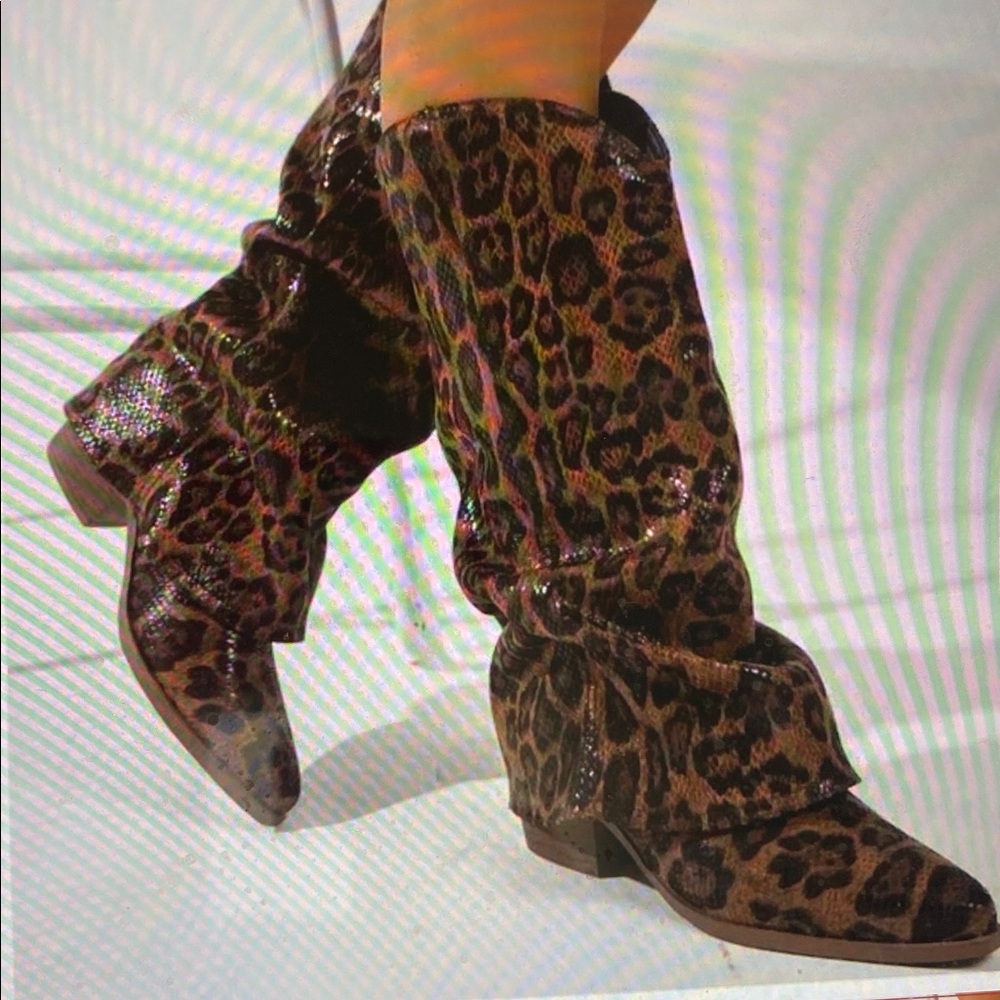 SHEIN Brown & Black Stacked Heel Tall Shaft Leopard Print Women's Boots - NWOT